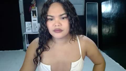 Snapshot of xxkylie_smithxx chatting on October 29, 9:27 pm Kylie Smith online show from October 29, 9:27 pm