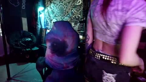 Snapshot of xxlilithmoonxx chatting on May 3, 2:06 am Lilith online show from May 3, 2:06 am