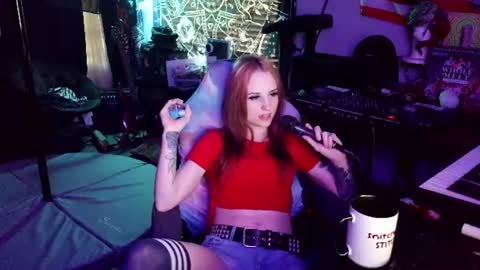 Snapshot of xxlilithmoonxx chatting on June 29, 1:34 am Lilith online show from June 29, 1:34 am