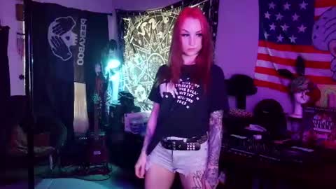 Snapshot of xxlilithmoonxx chatting on July 23, 1:58 am Lilith online show from July 23, 1:58 am