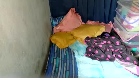 Snapshot of xxloveheart chatting on November 5, 6:46 am xxloveheart online show from November 5, 6:46 am