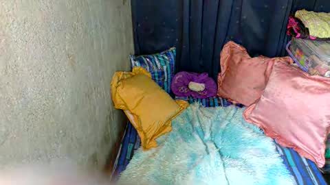 Snapshot of xxloveheart chatting on November 9, 12:31 am xxloveheart online show from November 9, 12:31 am