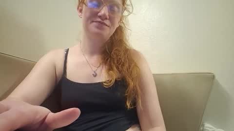 Snapshot of xxmariebliss chatting on May 2, 1:10 am xxmariebliss online show from May 2, 1:10 am