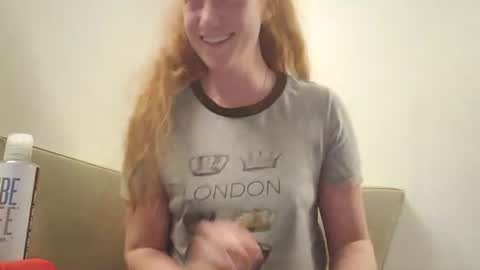 Snapshot of xxmariebliss chatting on July 4, 1:17 pm xxmariebliss online show from July 4, 1:17 pm