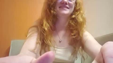 Snapshot of xxmariebliss chatting on July 25, 1:41 pm xxmariebliss online show from July 25, 1:41 pm