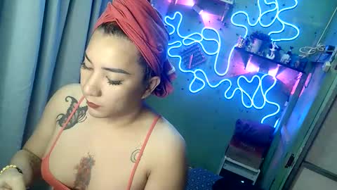 xxsassyfox online show from January 10, 8:38 am