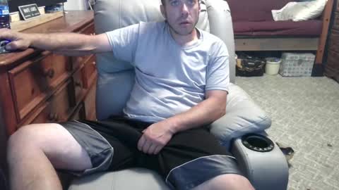 xxScubaStevexx online show from September 30, 7:13 am