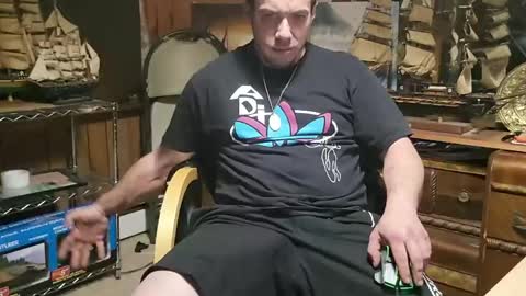 Snapshot of xxscubastevexxx chatting on March 23, 5:22 am xxScubaStevexx online show from March 23, 5:22 am