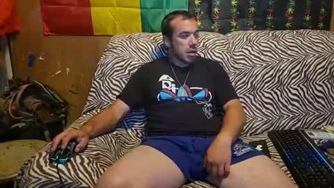 Snapshot of xxscubastevexxx chatting on June 20, 7:00 am xxScubaStevexx online show from June 20, 7:00 am