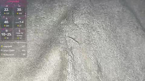 Snapshot of xxsoakingwet chatting on December 13, 8:14 pm xxSoakingWet online show from December 13, 8:14 pm