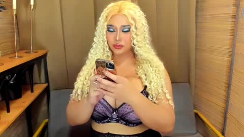 xxtastefullayeshaxx online show from January 18, 9:13 am