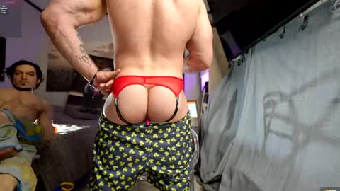     online show from May 7, 5:07 pm