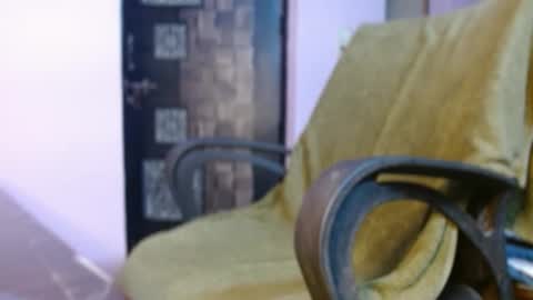 Snapshot of xxxcool_dude chatting on November 6, 1:06 am Prince online show from November 6, 1:06 am