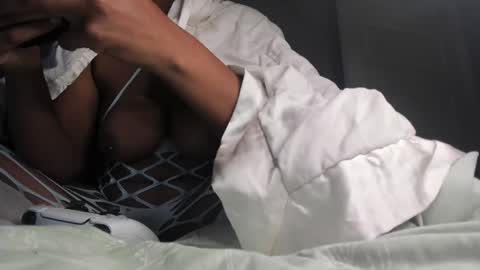 Snapshot of xxxdanidoomsdayxxx chatting on February 27, 1:38 am Danielle online show from February 27, 1:38 am