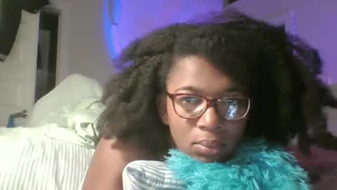 Snapshot of xxxdanidoomsdayxxx chatting on November 3, 2:29 pm Danielle online show from November 3, 2:29 pm