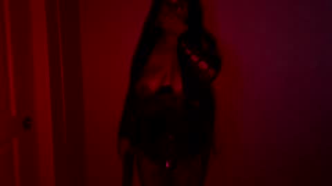 Snapshot of xxxenmascaradosxxx chatting on August 5, 6:27 am Parejahot69 online show from August 5, 6:27 am