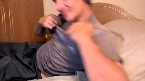 xxfredmtl18xx online show from November 16, 8:47 pm