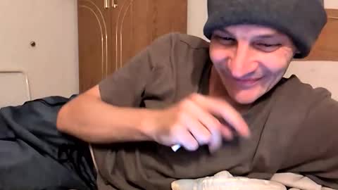 xxfredmtl18xx online show from January 13, 9:03 am