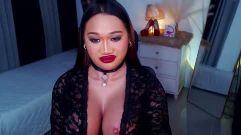 Snapshot of xxxgiganticoliviacummerxxx chatting on March 7, 5:06 pm OLIVIA online show from March 7, 5:06 pm