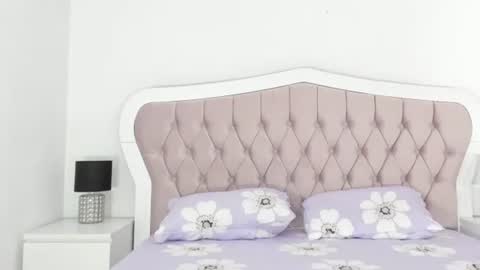 Snapshot of xxxgreatshow chatting on October 26, 4:18 am Elvira online show from October 26, 4:18 am