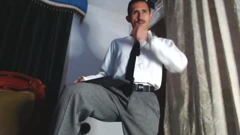 Snapshot of xxxhome_alonexxx chatting on February 18, 7:52 pm Kev online show from February 18, 7:52 pm