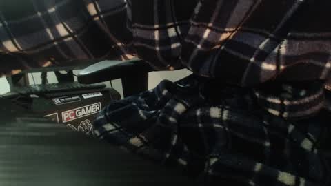 Snapshot of xxxking89 chatting on January 1, 11:05 am xxxking89 online show from January 1, 11:05 am