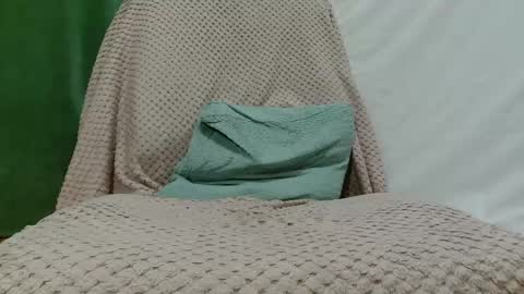 Lola online show from May 18, 12:51 am