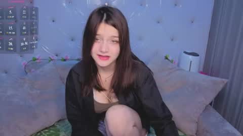 foxy online show from June 20, 6:22 pm
