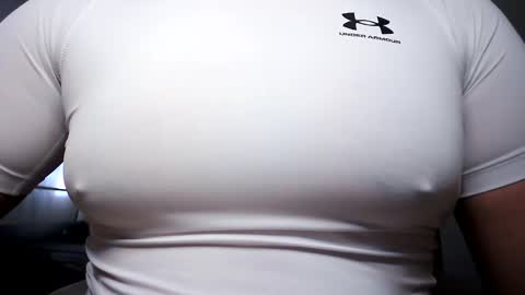 Snapshot of xxxotter chatting on April 19, 10:03 am xxxotter online show from April 19, 10:03 am