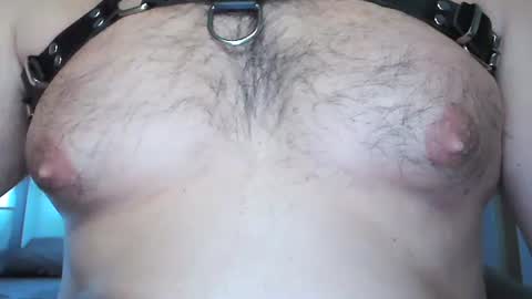 Snapshot of xxxotter chatting on May 8, 3:28 pm xxxotter online show from May 8, 3:28 pm
