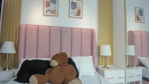 SAMANTA online show from March 8, 2:04 am