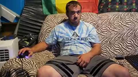 Snapshot of xxxscubastevexx chatting on July 2, 7:14 am ScubaSteve online show from July 2, 7:14 am