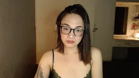 Snapshot of xxxsexydollxxx chatting on November 21, 9:19 am Melissa online show from November 21, 9:19 am