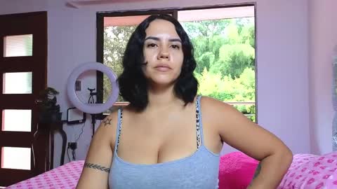 xxxtatianabustyxxx online show from April 6, 9:05 pm