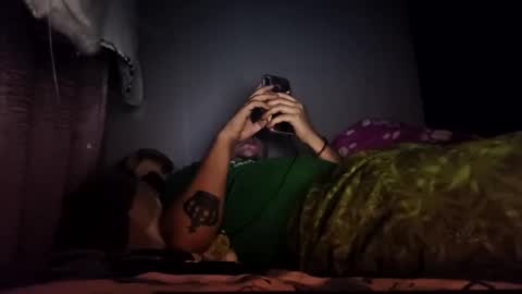 Snapshot of xxxupxxx chatting on October 23, 5:40 am xxxupxxx online show from October 23, 5:40 am