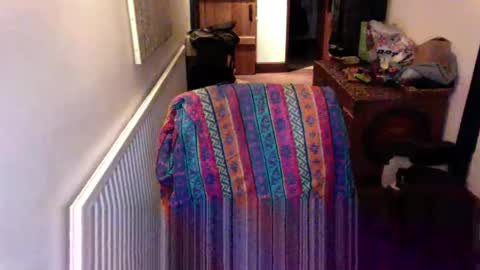 Snapshot of xxxwjs2014 chatting on September 9, 6:46 am big cock uncut online show from September 9, 6:46 am