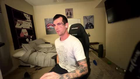 Snapshot of xxxxxxxxxxxxxx_ chatting on July 5, 4:19 am xxxxxxxxxxxxxx_ online show from July 5, 4:19 am