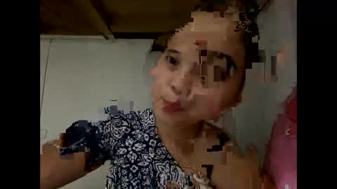 Snapshot of xy184226 chatting on April 6, 1:47 am xy184226 online show from April 6, 1:47 am
