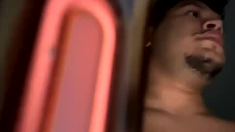 xyoun24g online show from March 17, 4:10 pm