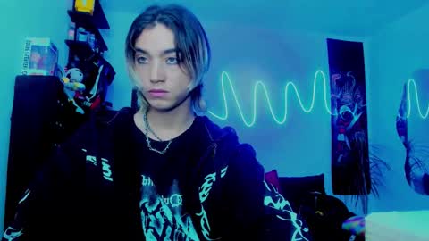 Snapshot of xzerox_ chatting on September 21, 2:13 am xzerox_ online show from September 21, 2:13 am