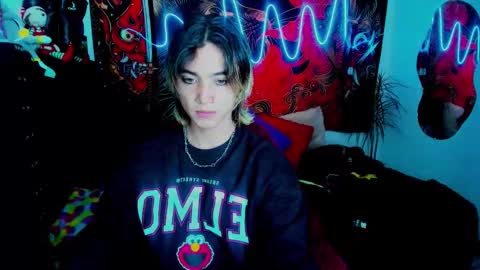 Snapshot of xzerox_ chatting on September 24, 7:44 am xzerox_ online show from September 24, 7:44 am