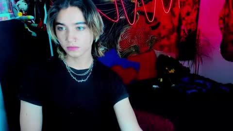 Snapshot of xzerox_ chatting on September 27, 9:14 am xzerox_ online show from September 27, 9:14 am