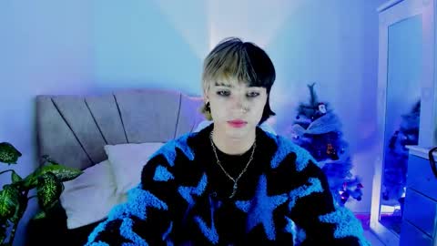 Snapshot of xzerox_ chatting on December 3, 12:58 pm xzerox_ online show from December 3, 12:58 pm