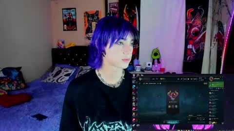 xzerox_ online show from April 24, 8:44 pm