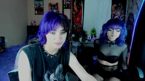 xzerox_ online show from April 30, 8:57 pm