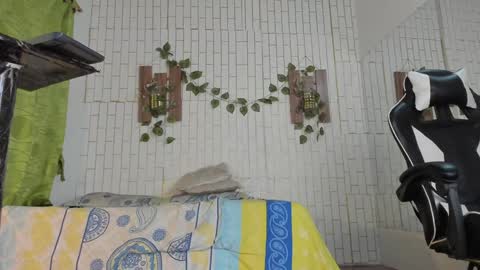 Snapshot of yacksson_lawrence chatting on January 12, 1:53 am yacksson_lawrence online show from January 12, 1:53 am