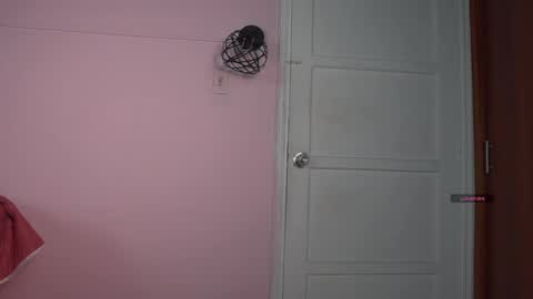 Snapshot of yahaira_26 chatting on February 15, 11:03 pm petronila online show from February 15, 11:03 pm