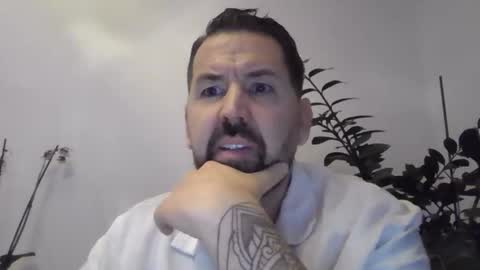 yakijoe online show from October 30, 11:16 pm