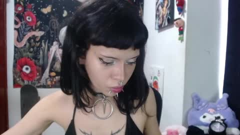 yami online show from April 29, 10:16 pm