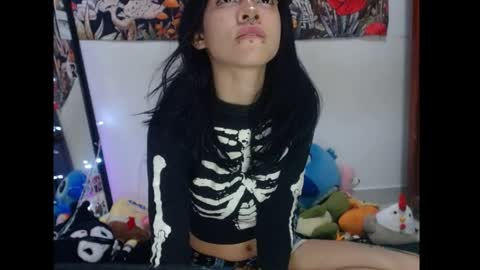 yami online show from May 24, 2:38 am